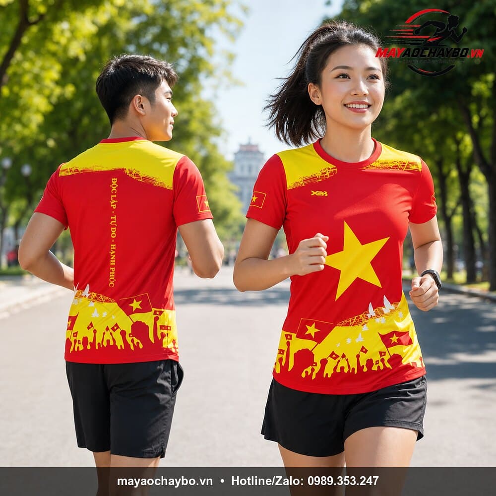 Ảnh người mẫu mặc Áo chạy bộ đỏ sao vàng – Chạy cùng Tổ quốc